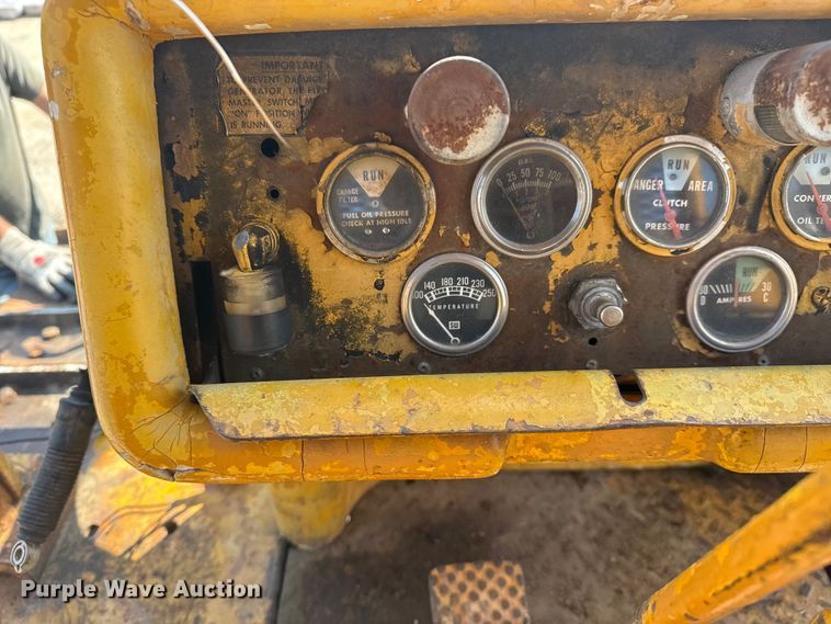 image for item DJ7816 1972 Dresser TD15C dozer