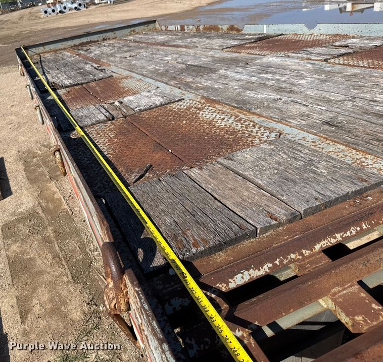 image for item DK7440 2007 Interstate 20DTA equipment trailer