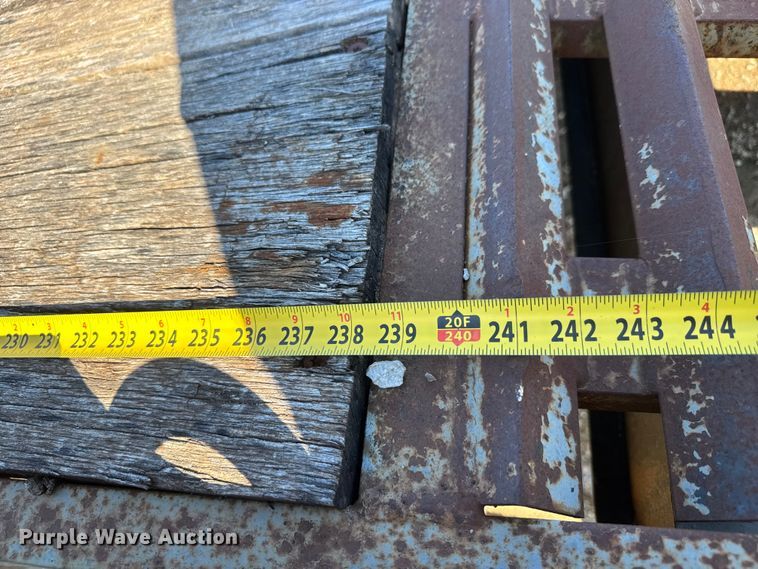 image for item DK7440 2007 Interstate 20DTA equipment trailer