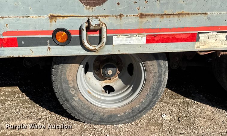 image for item DK7440 2007 Interstate 20DTA equipment trailer