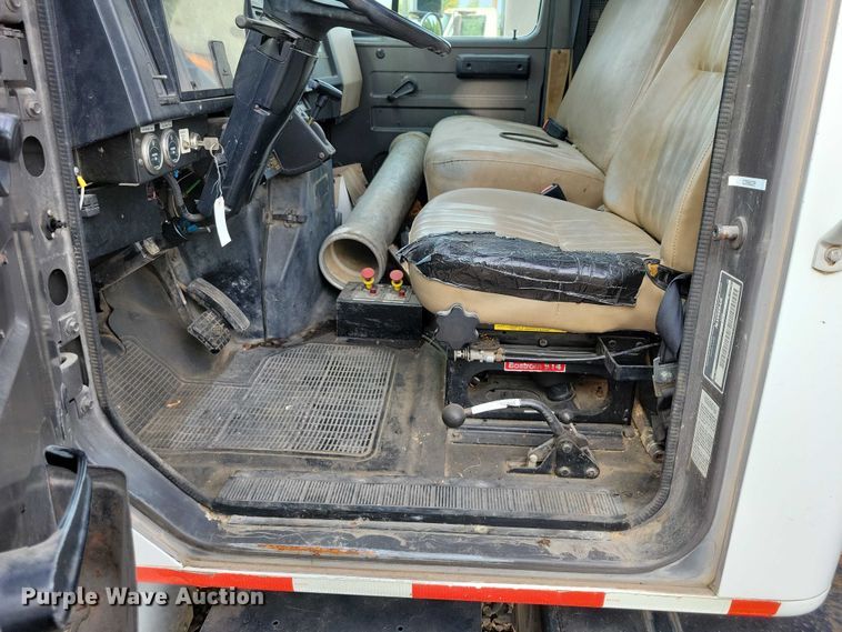 image for item DN4061 1995 International 4900 sewer jetter truck