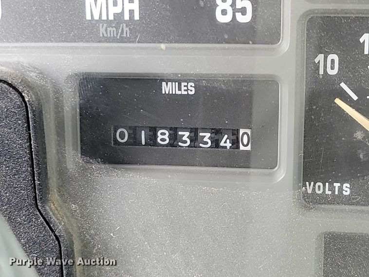 image for item DN4061 1995 International 4900 sewer jetter truck