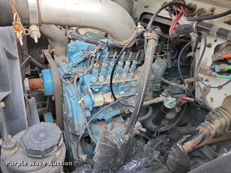 image for item DN4061 1995 International 4900 sewer jetter truck