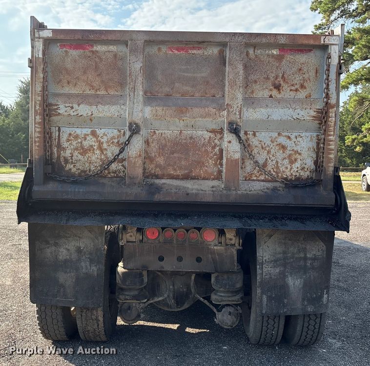 image for item DO1224 1996 Kenworth T800E dump truck