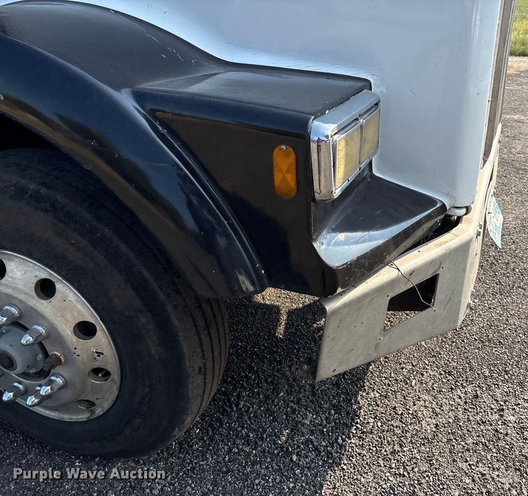 image for item DO1224 1996 Kenworth T800E dump truck