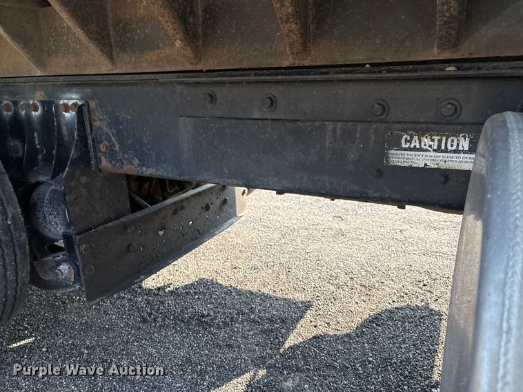 image for item DO1224 1996 Kenworth T800E dump truck