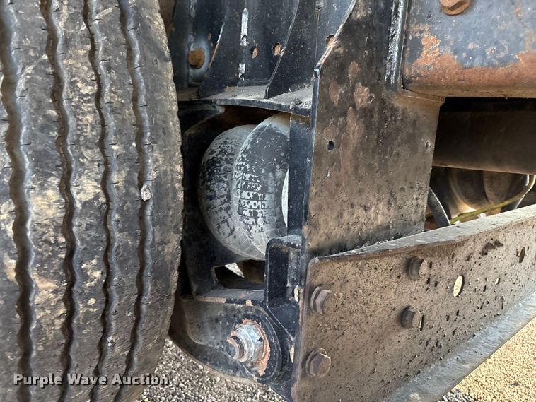 image for item DO1224 1996 Kenworth T800E dump truck