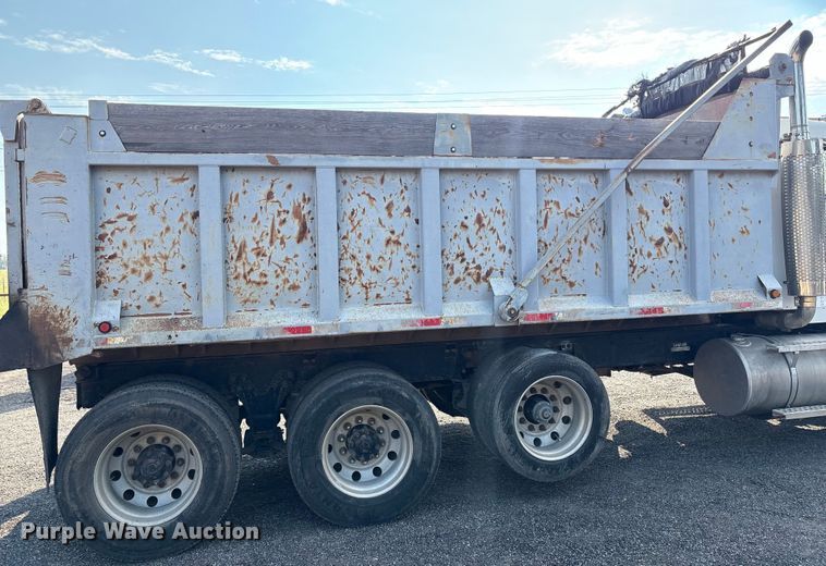 image for item DO1224 1996 Kenworth T800E dump truck