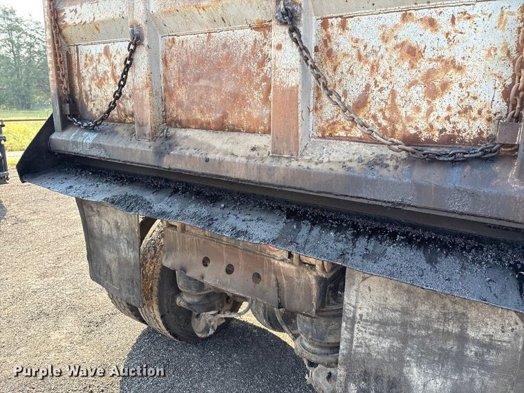 image for item DO1224 1996 Kenworth T800E dump truck