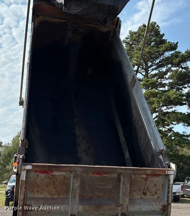 image for item DO1224 1996 Kenworth T800E dump truck