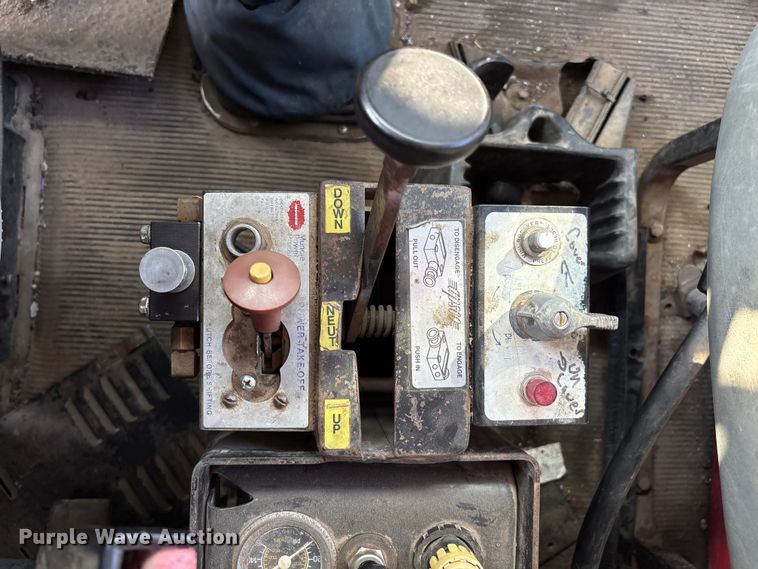 image for item DO1224 1996 Kenworth T800E dump truck