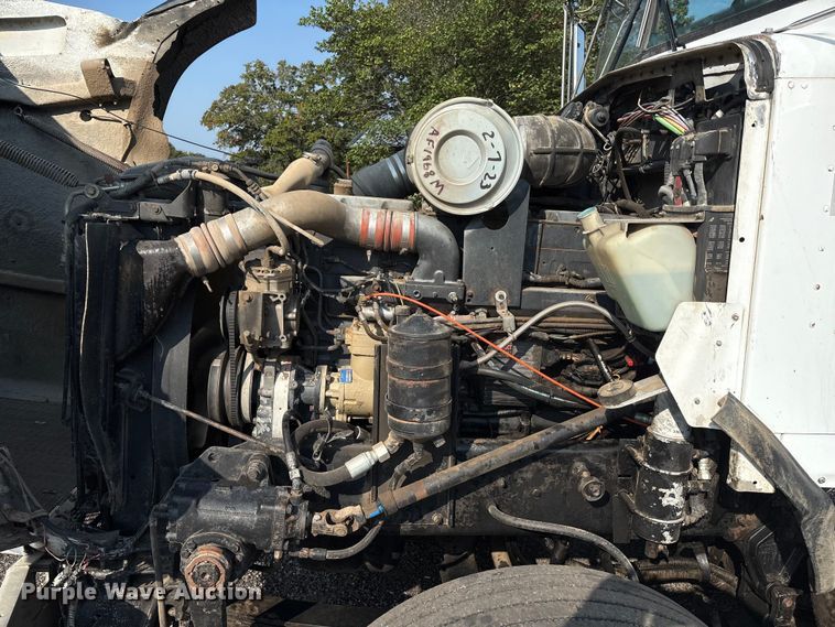 image for item DO1224 1996 Kenworth T800E dump truck