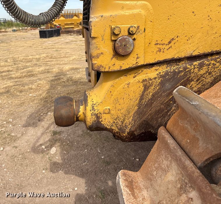 image for item DO1245 1997 Caterpillar D9R dozer