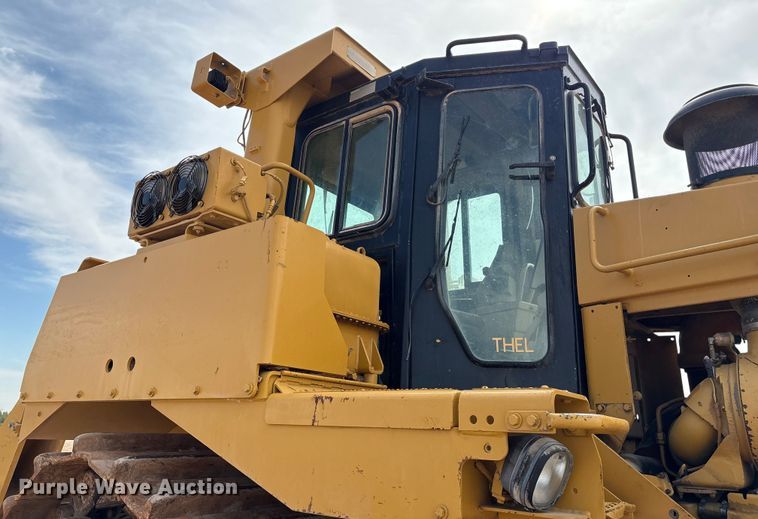 image for item DO1245 1997 Caterpillar D9R dozer