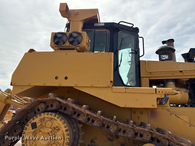 image for item DO1245 1997 Caterpillar D9R dozer