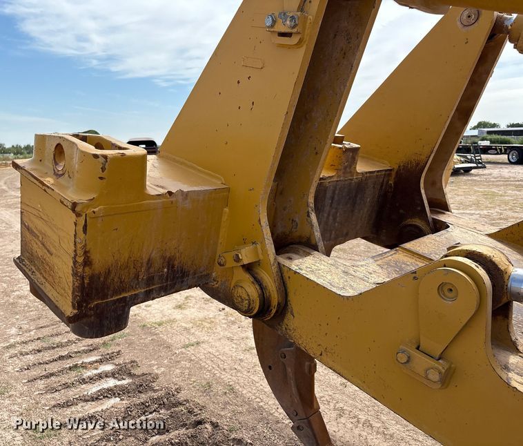 image for item DO1245 1997 Caterpillar D9R dozer