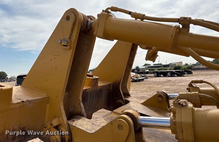image for item DO1245 1997 Caterpillar D9R dozer