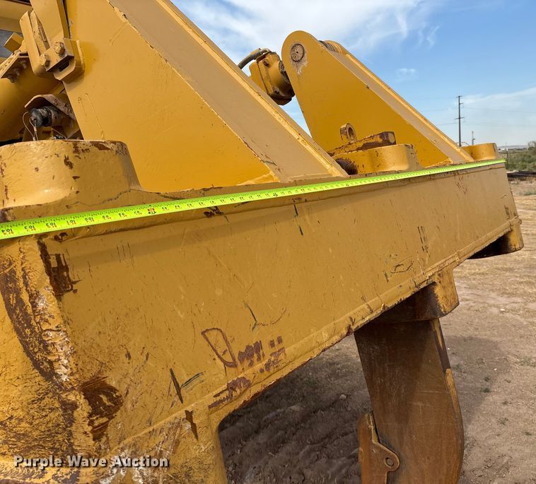 image for item DO1245 1997 Caterpillar D9R dozer