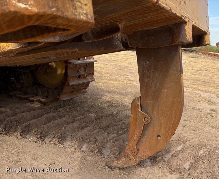 image for item DO1245 1997 Caterpillar D9R dozer