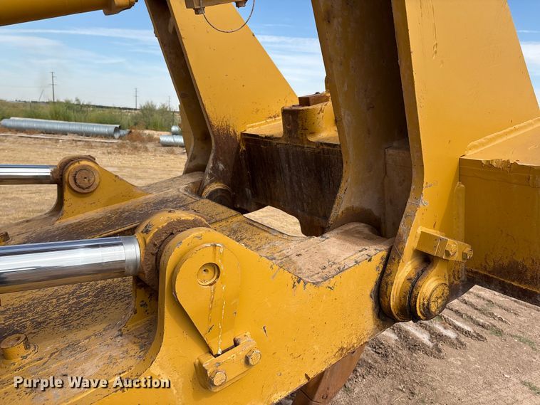 image for item DO1245 1997 Caterpillar D9R dozer