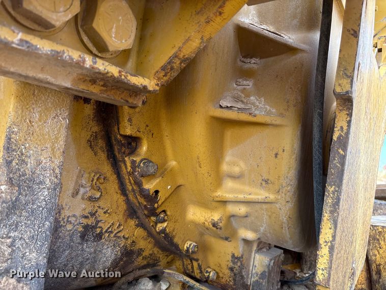 image for item DO1245 1997 Caterpillar D9R dozer
