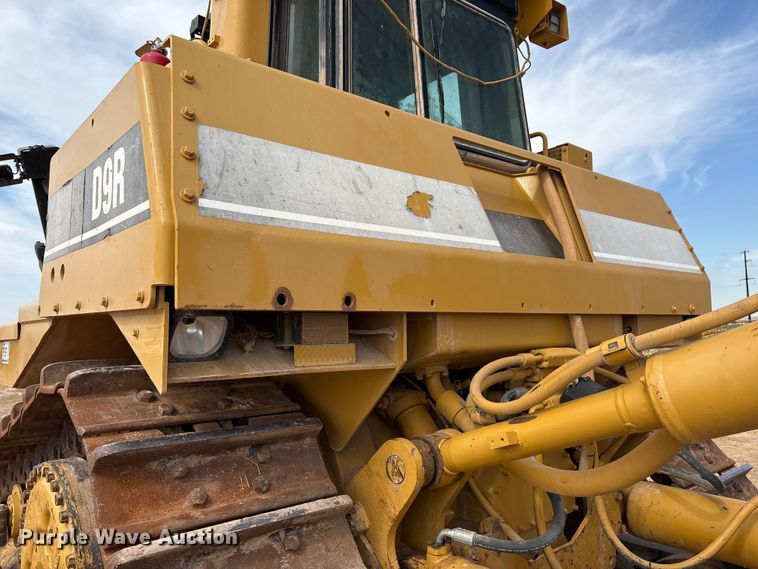 image for item DO1245 1997 Caterpillar D9R dozer