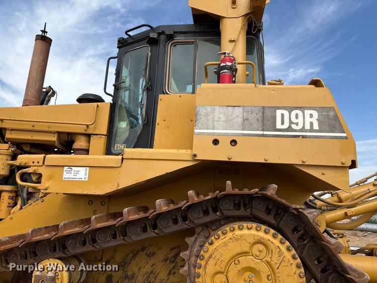 image for item DO1245 1997 Caterpillar D9R dozer