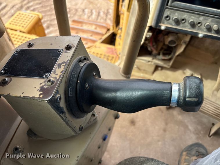 image for item DO1245 1997 Caterpillar D9R dozer