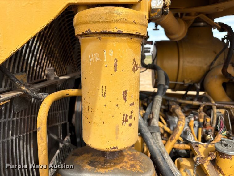 image for item DO1245 1997 Caterpillar D9R dozer