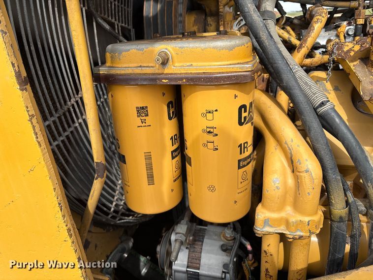 image for item DO1245 1997 Caterpillar D9R dozer