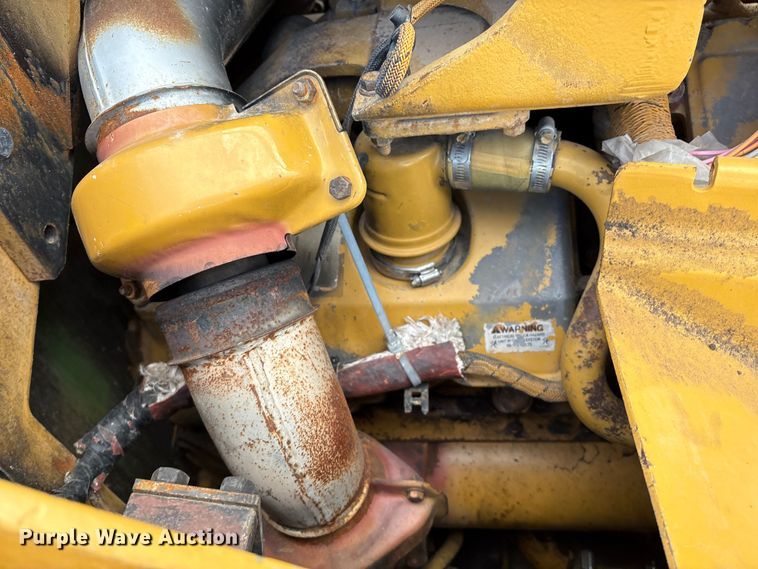 image for item DO1245 1997 Caterpillar D9R dozer