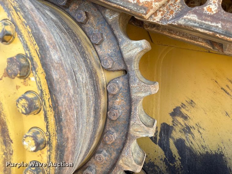 image for item DO1245 1997 Caterpillar D9R dozer