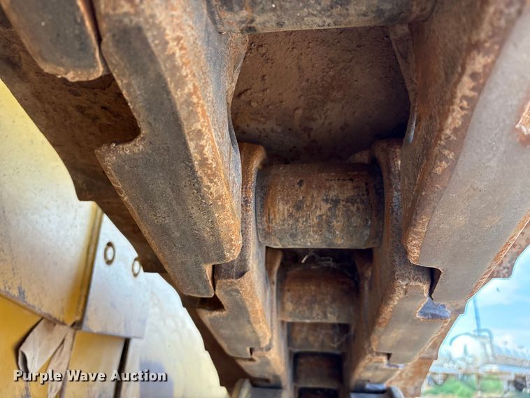 image for item DO1245 1997 Caterpillar D9R dozer