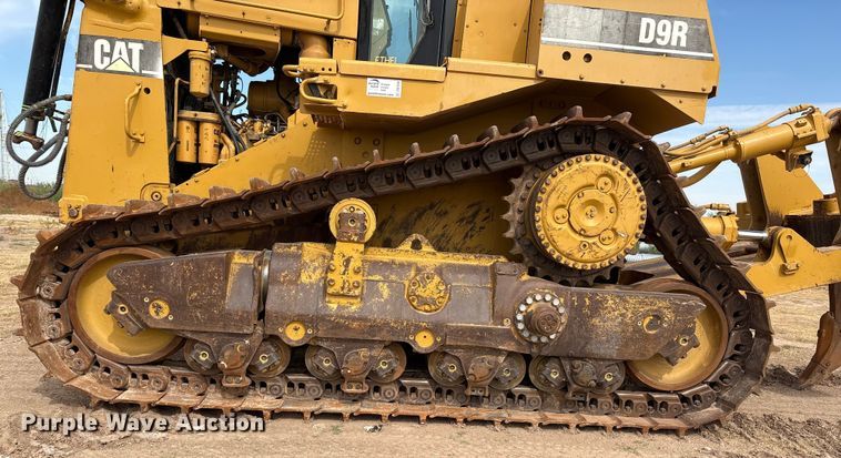 image for item DO1245 1997 Caterpillar D9R dozer