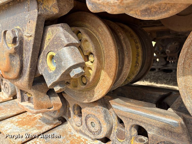 image for item DO1245 1997 Caterpillar D9R dozer