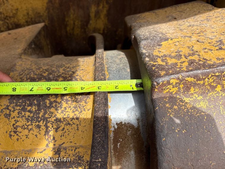 image for item DO1245 1997 Caterpillar D9R dozer