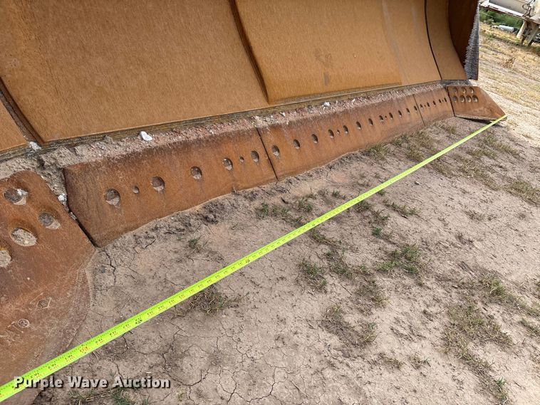 image for item DO1245 1997 Caterpillar D9R dozer