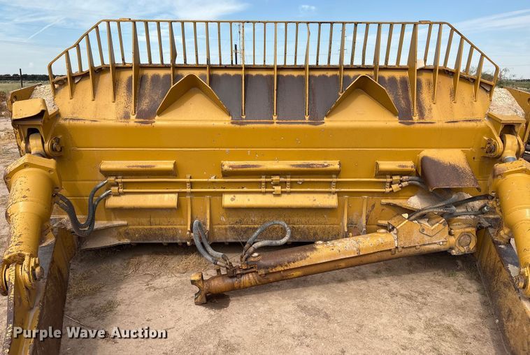 image for item DO1245 1997 Caterpillar D9R dozer