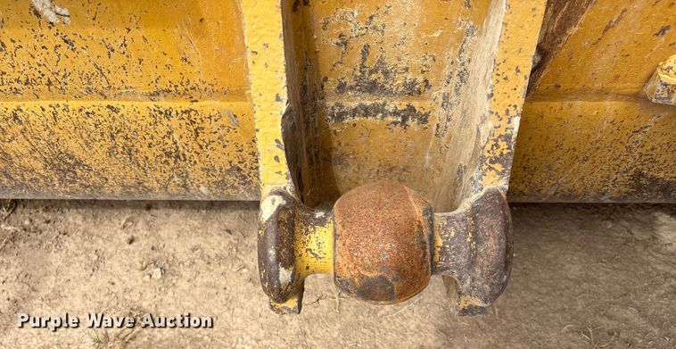 image for item DO1245 1997 Caterpillar D9R dozer