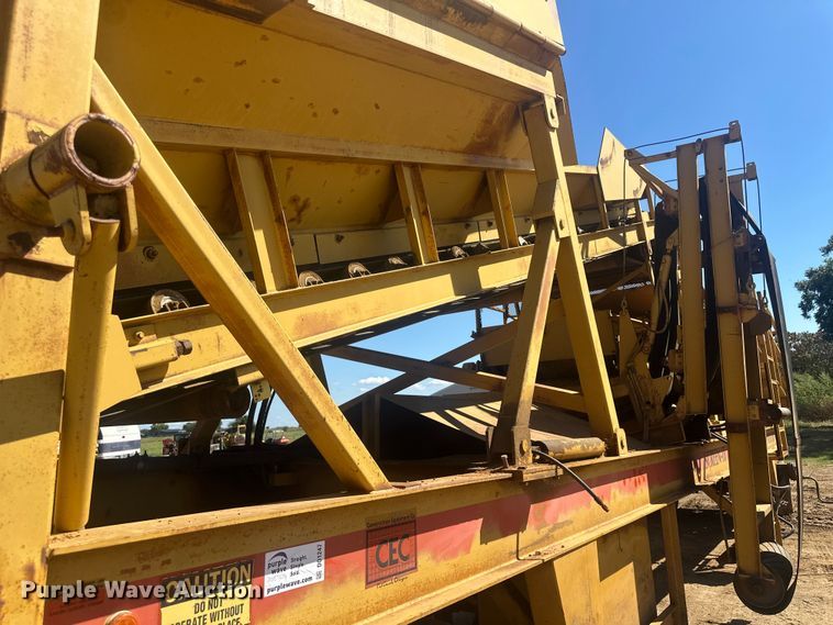 image for item DO1247 Construction Equipment Company Roadrunner Screen It screening plant