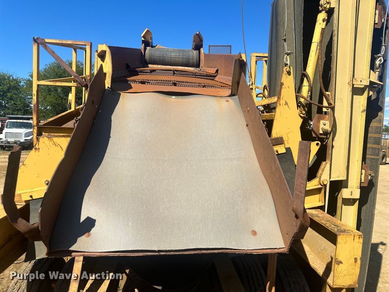 image for item DO1247 Construction Equipment Company Roadrunner Screen It screening plant