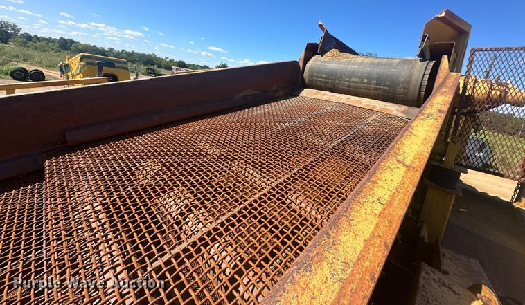 image for item DO1247 Construction Equipment Company Roadrunner Screen It screening plant