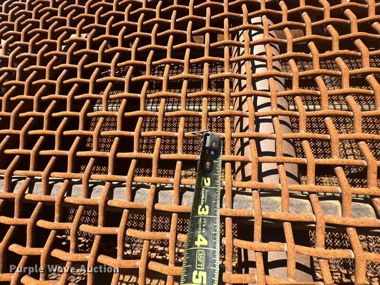 image for item DO1247 Construction Equipment Company Roadrunner Screen It screening plant