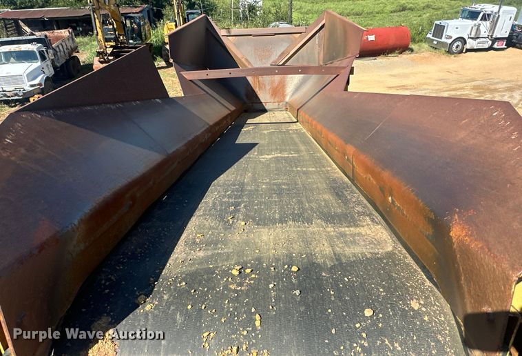 image for item DO1247 Construction Equipment Company Roadrunner Screen It screening plant