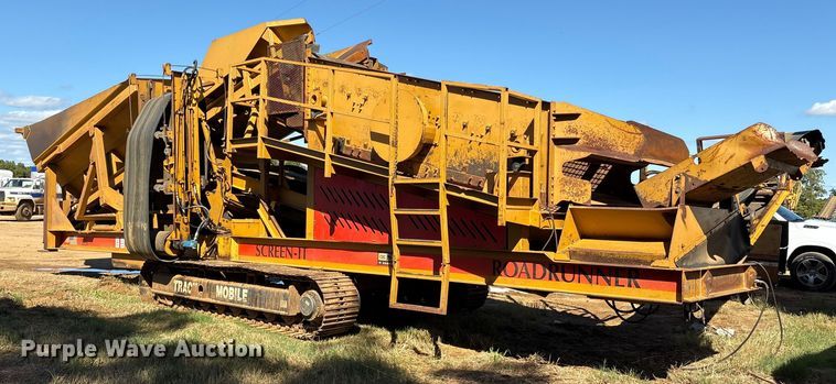 image for item DO1248 Construction Equipment Company Screen-It screening plant