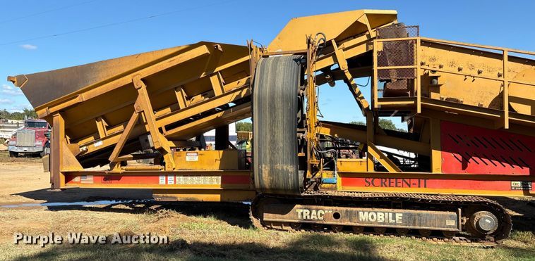 image for item DO1248 Construction Equipment Company Screen-It screening plant