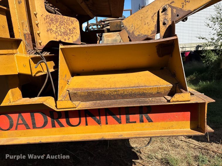 image for item DO1248 Construction Equipment Company Screen-It screening plant