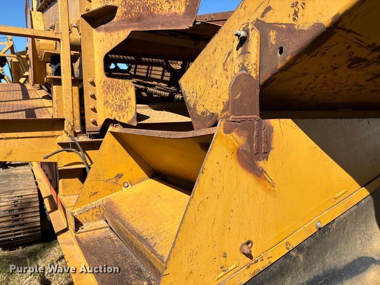 image for item DO1248 Construction Equipment Company Screen-It screening plant