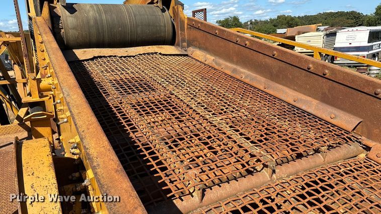 image for item DO1248 Construction Equipment Company Screen-It screening plant