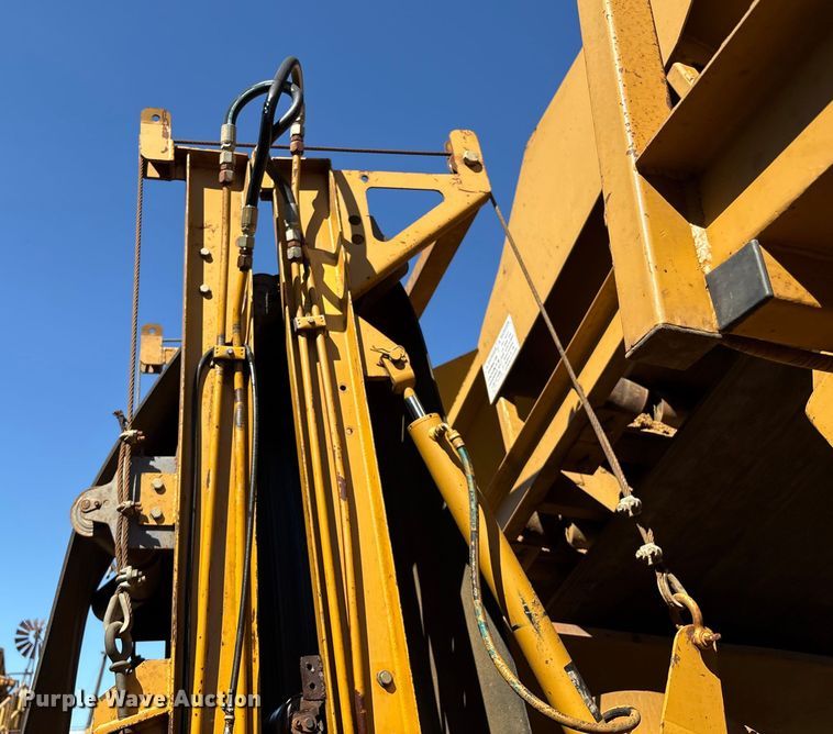 image for item DO1248 Construction Equipment Company Screen-It screening plant